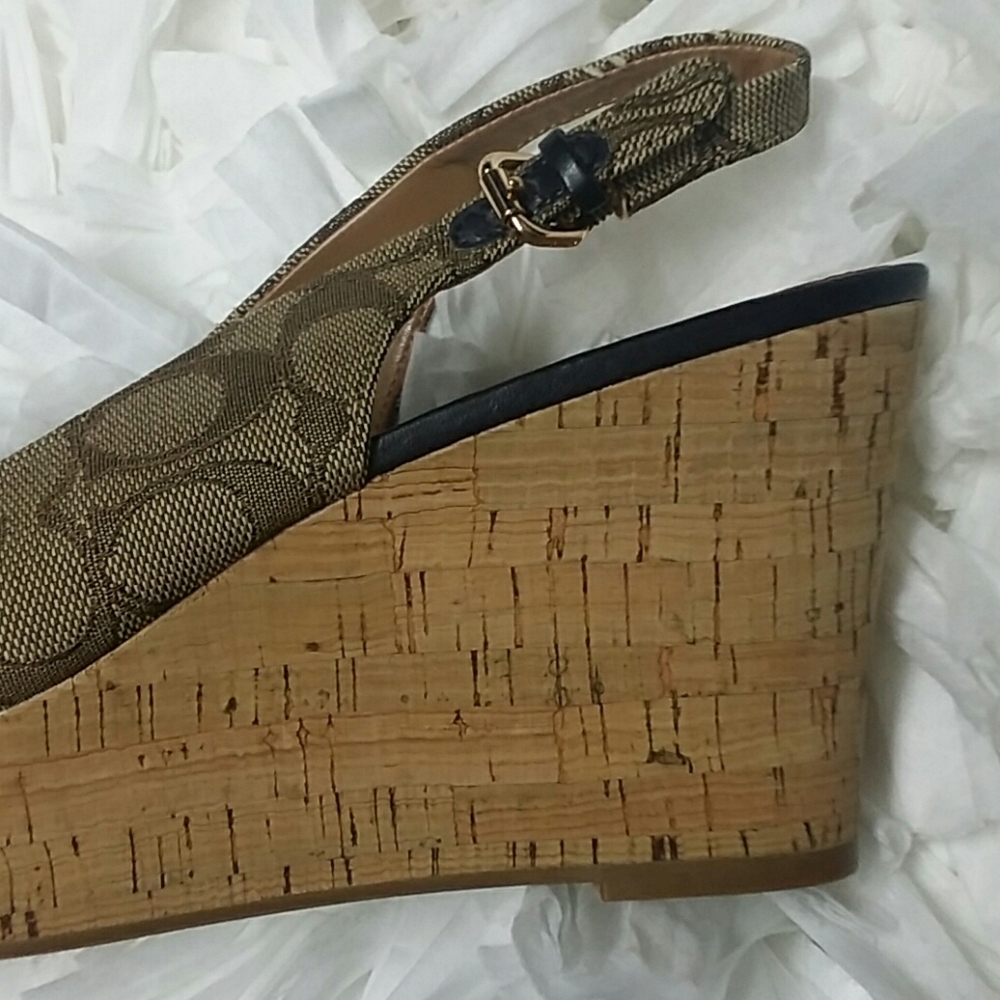 Coach Signature Ferry Wedges Platform Sandals 9.5 - Picture 12 of 15